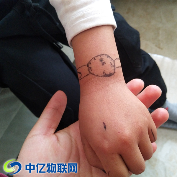 兒童智能手表選什么卡？副卡、物聯語音卡大比拼！