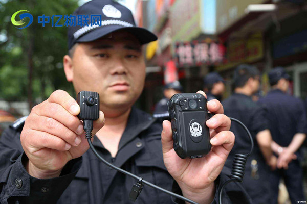 警用執法記錄儀移動物聯卡平臺有什么功能？太實用了