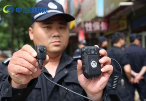 警用執(zhí)法記錄儀移動物聯(lián)卡平臺有什么功能？太實用了